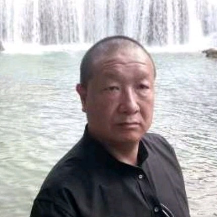 柠檬蹙眉炙热的照片