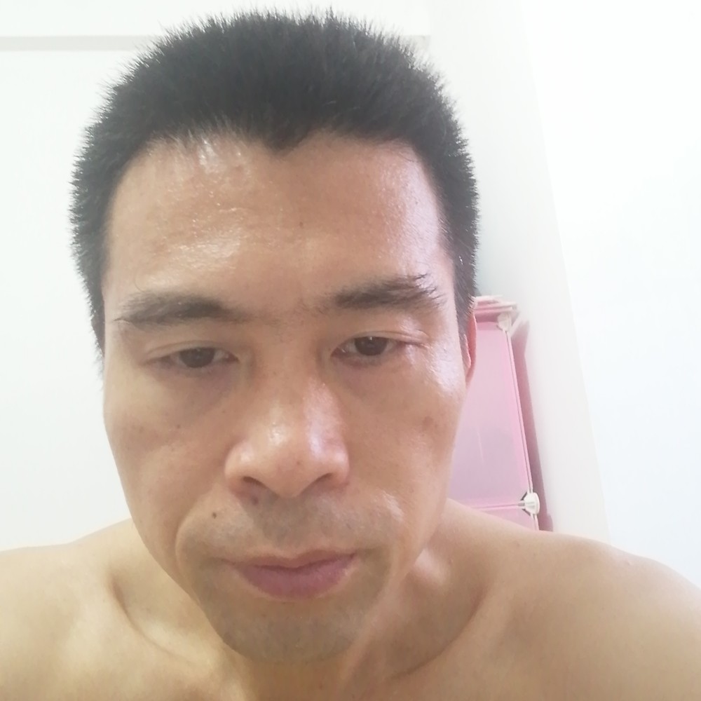 寂寞男儿的照片