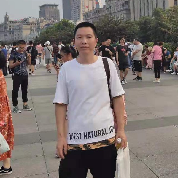 青琯欢喜的照片