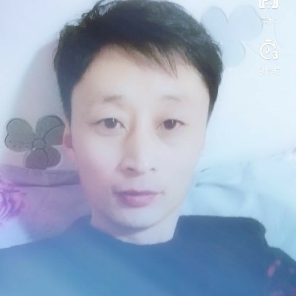 ①人Di精綵的照片