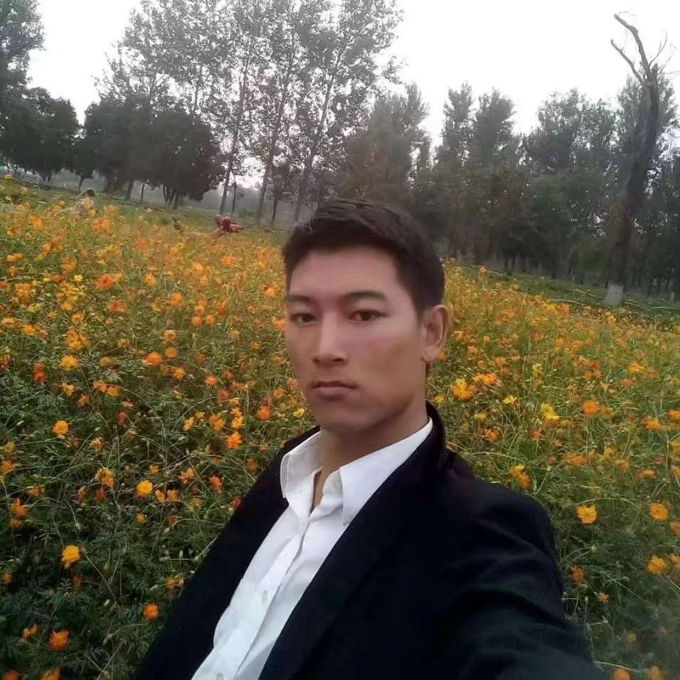 l天高云淡的照片