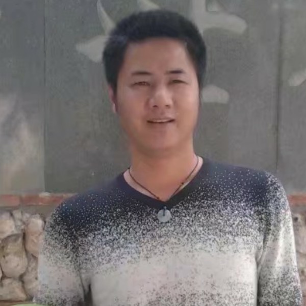 骚气的哥的照片