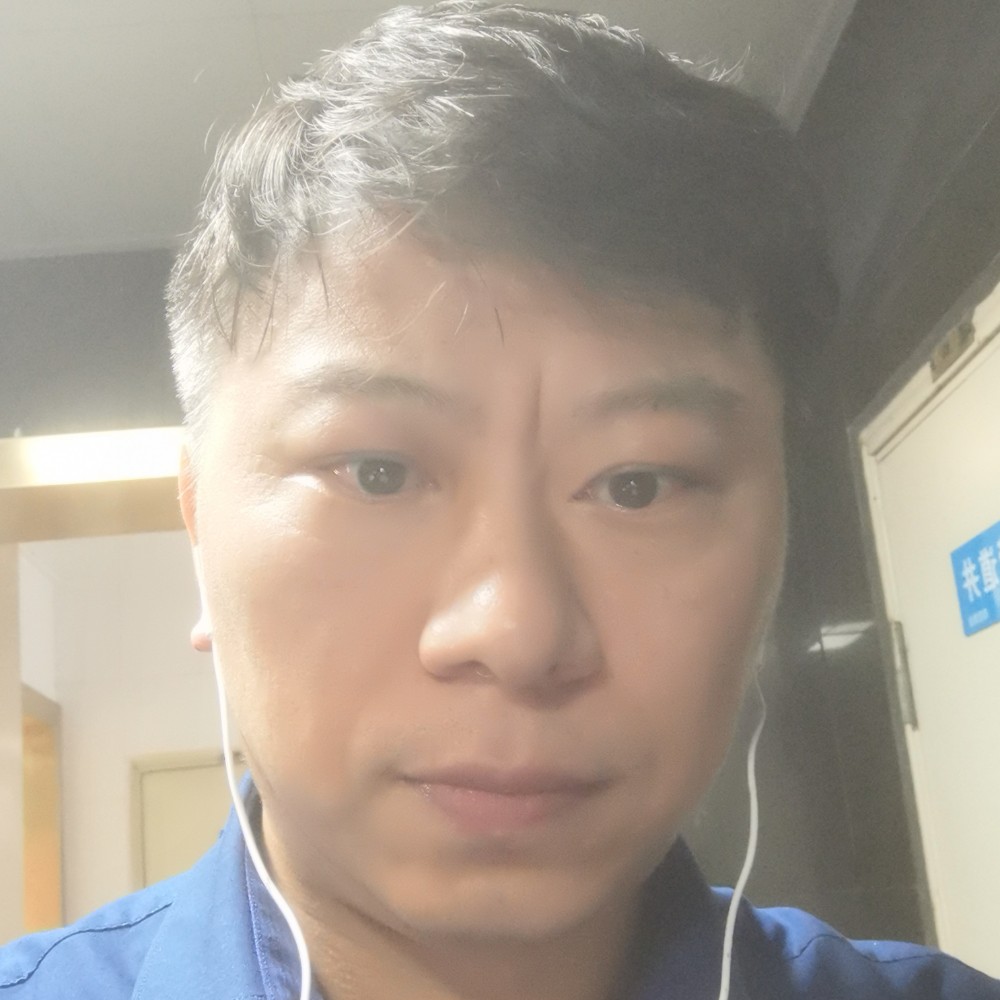 水杯保卫幸福的照片