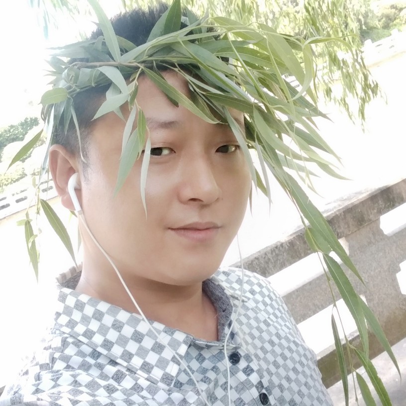 大叔爱恋秀丽的照片