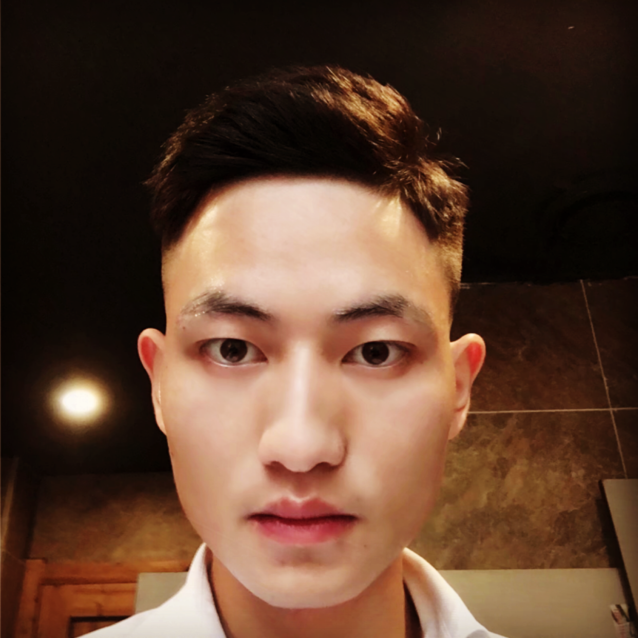 哇噻喔的照片