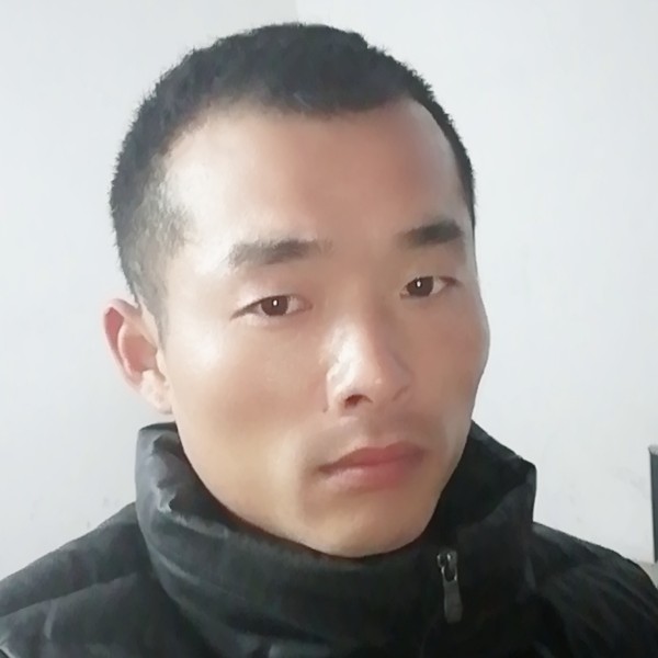 輕描的照片