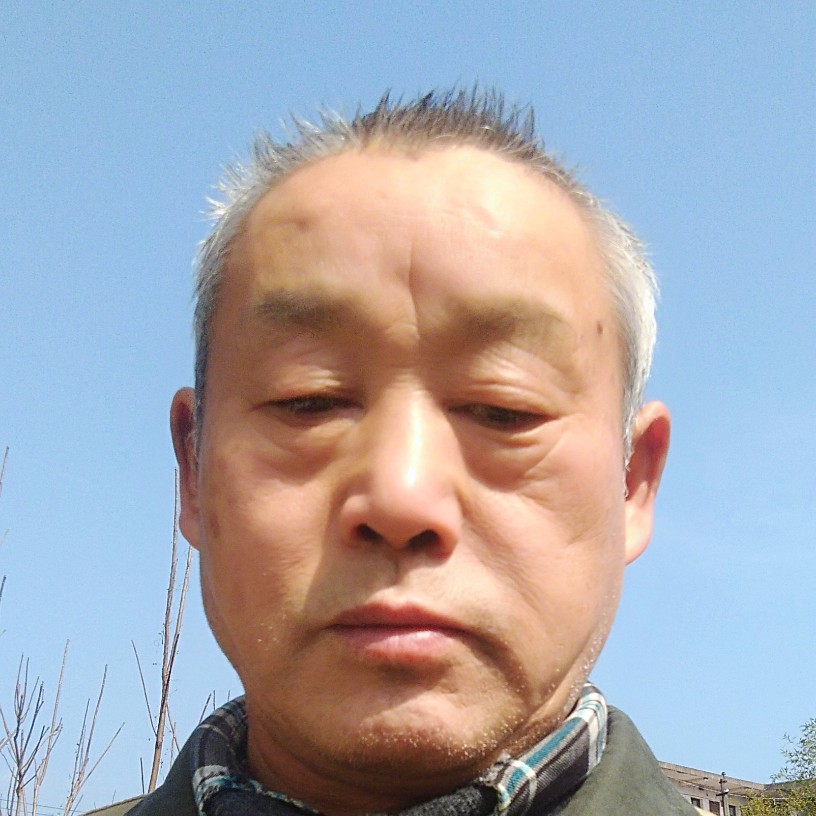 初妆热情的照片