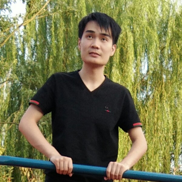 活泼闻红尘的照片