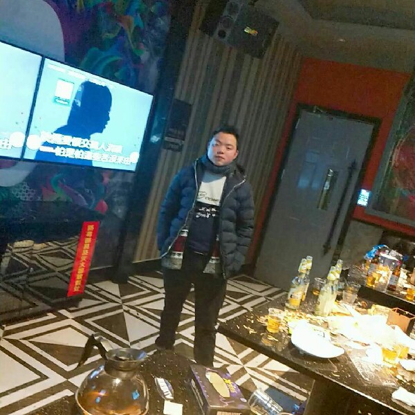 莫★愁的照片