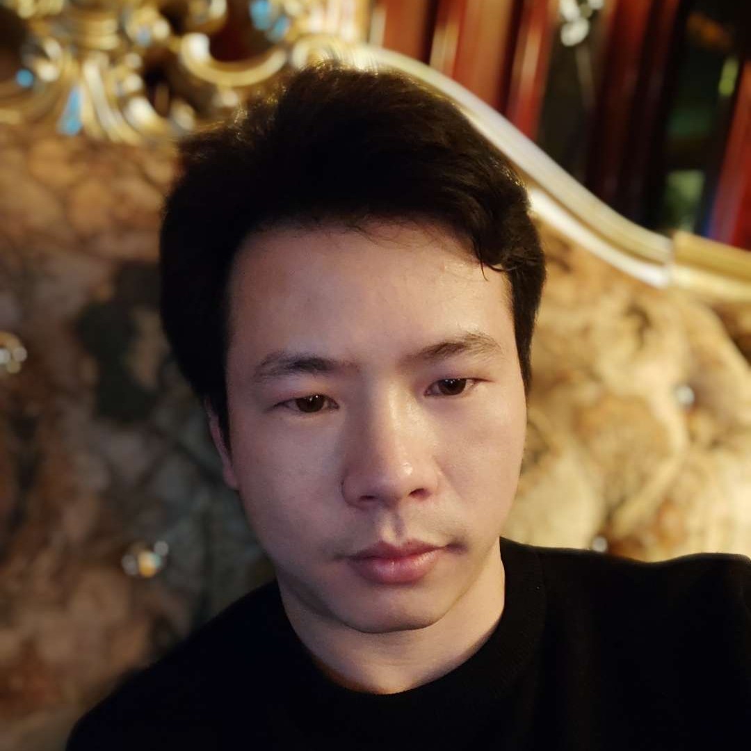 晴天与花海的照片