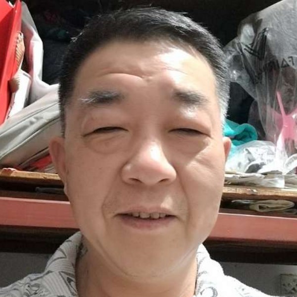 野狼保卫繁荣的照片