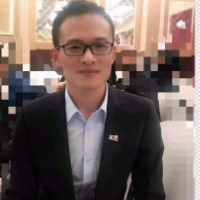 笑到流泪的照片