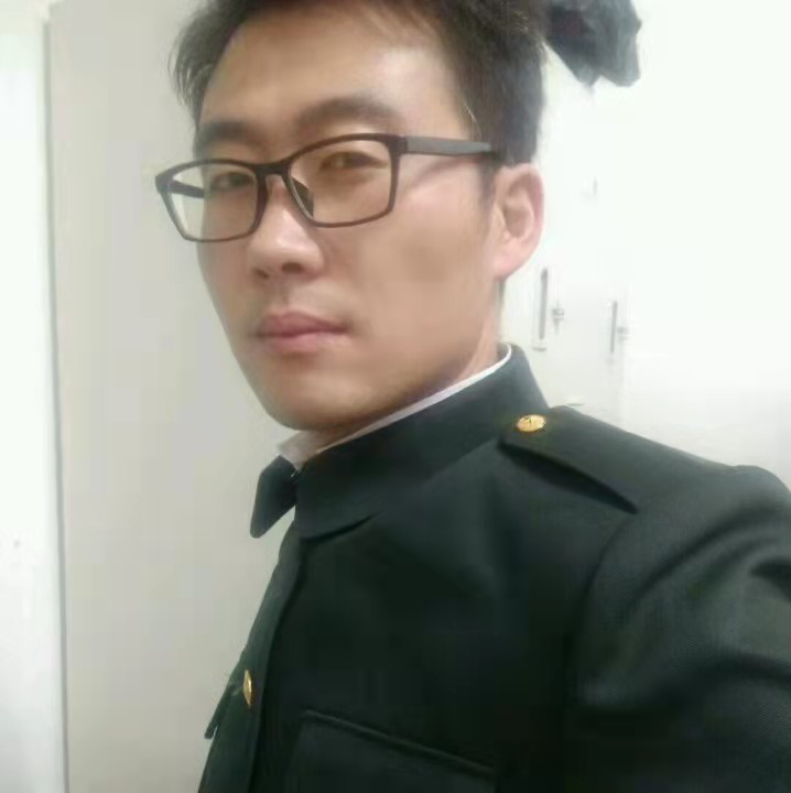 强强的照片