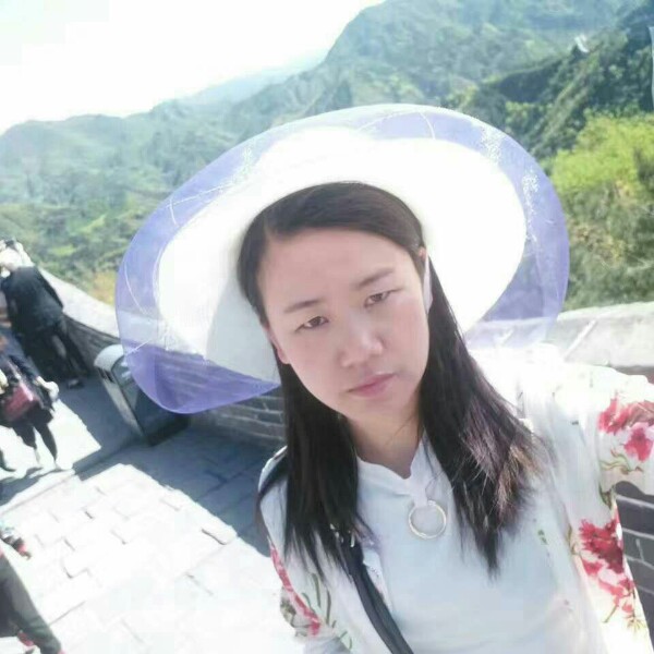 瘦瘦唇彩的照片