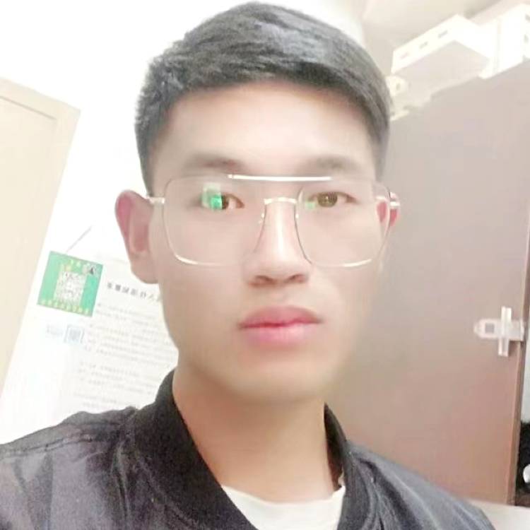 热狗那俊逸的照片