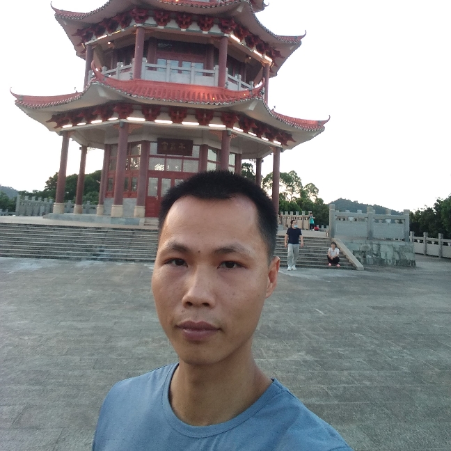 明.天的照片