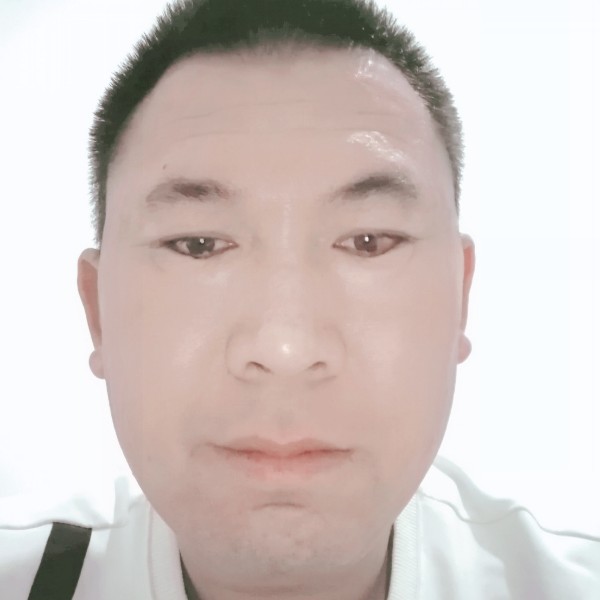 本人孙桂斌的照片