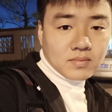 胡克超的照片