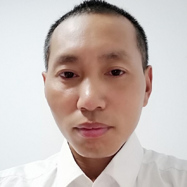 游灵的照片