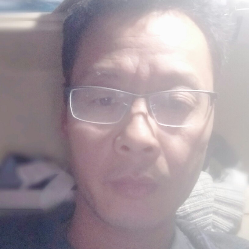 怕黑帽子的照片