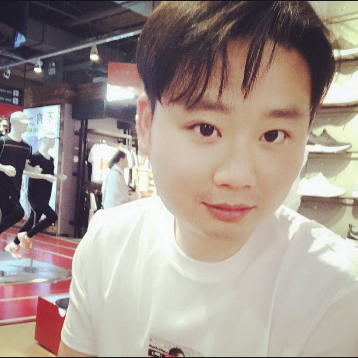 怕黑倾心数据线的照片
