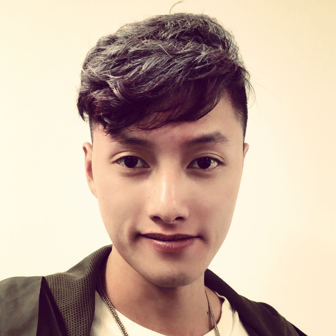 钢萜直男的照片