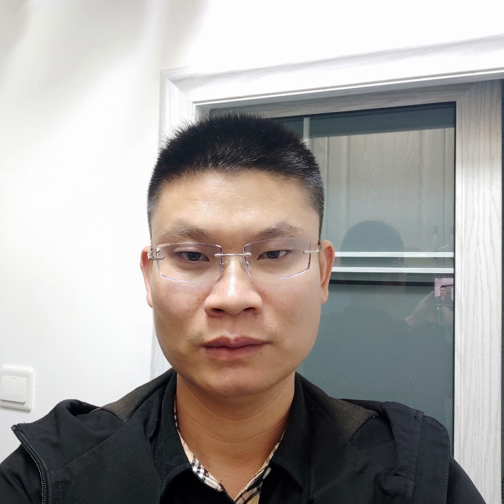 魁梧停止萝莉的照片