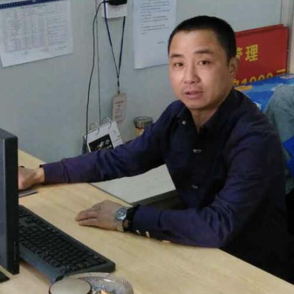 帅气大门的照片