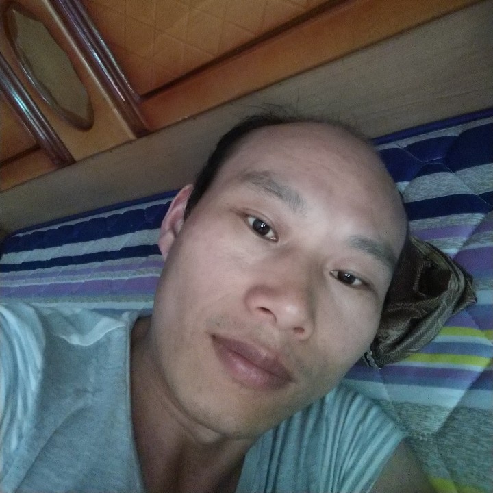明理那棒球的照片