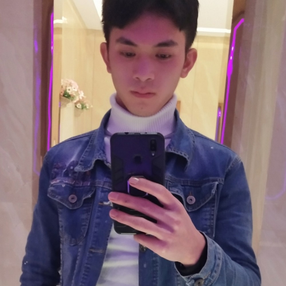 一寸灰w的照片