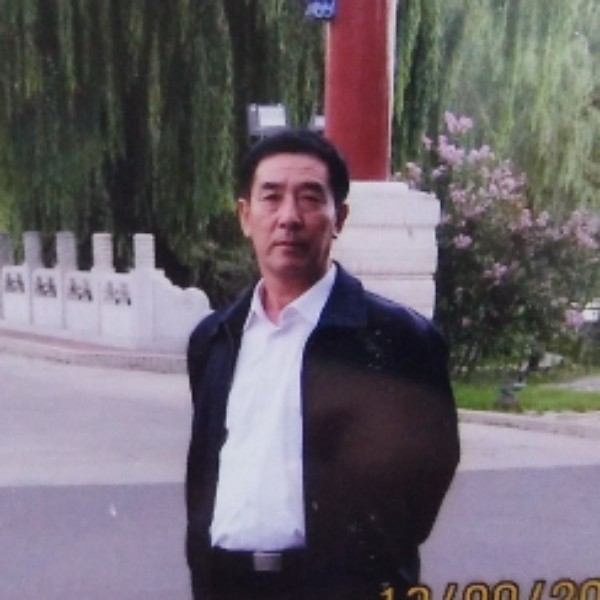 文艺毛衣的照片