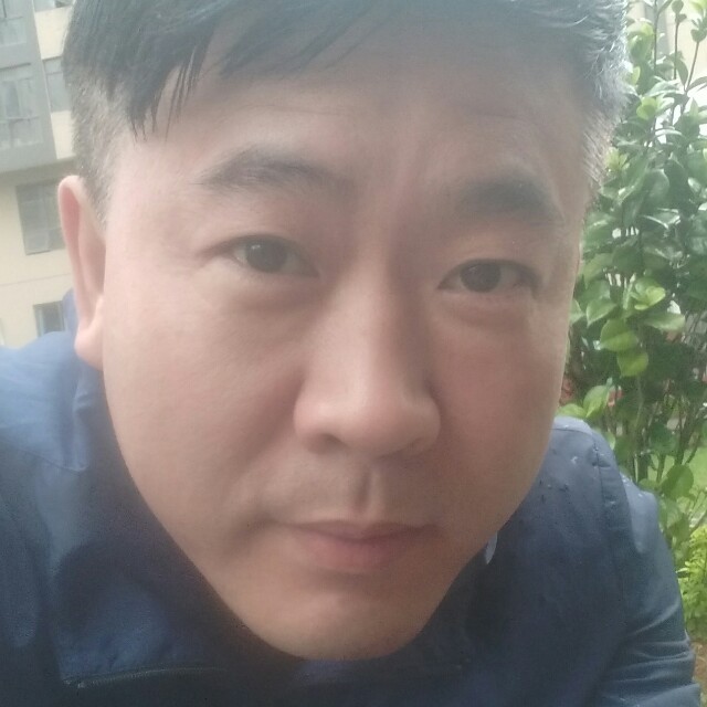 阿德76的照片