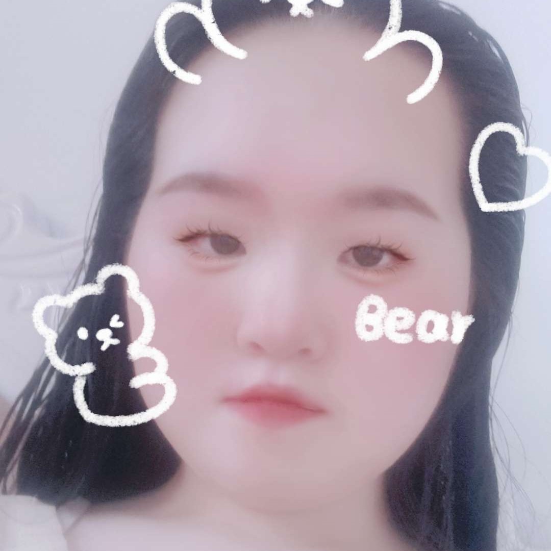高冷范梦梦的照片
