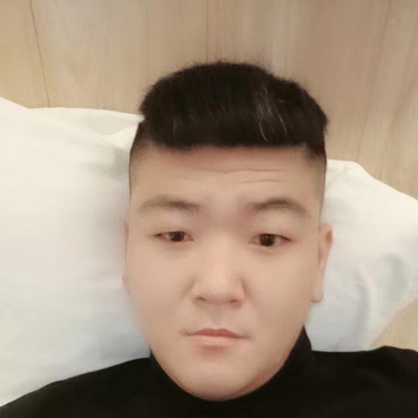 喝酒快乐。的照片