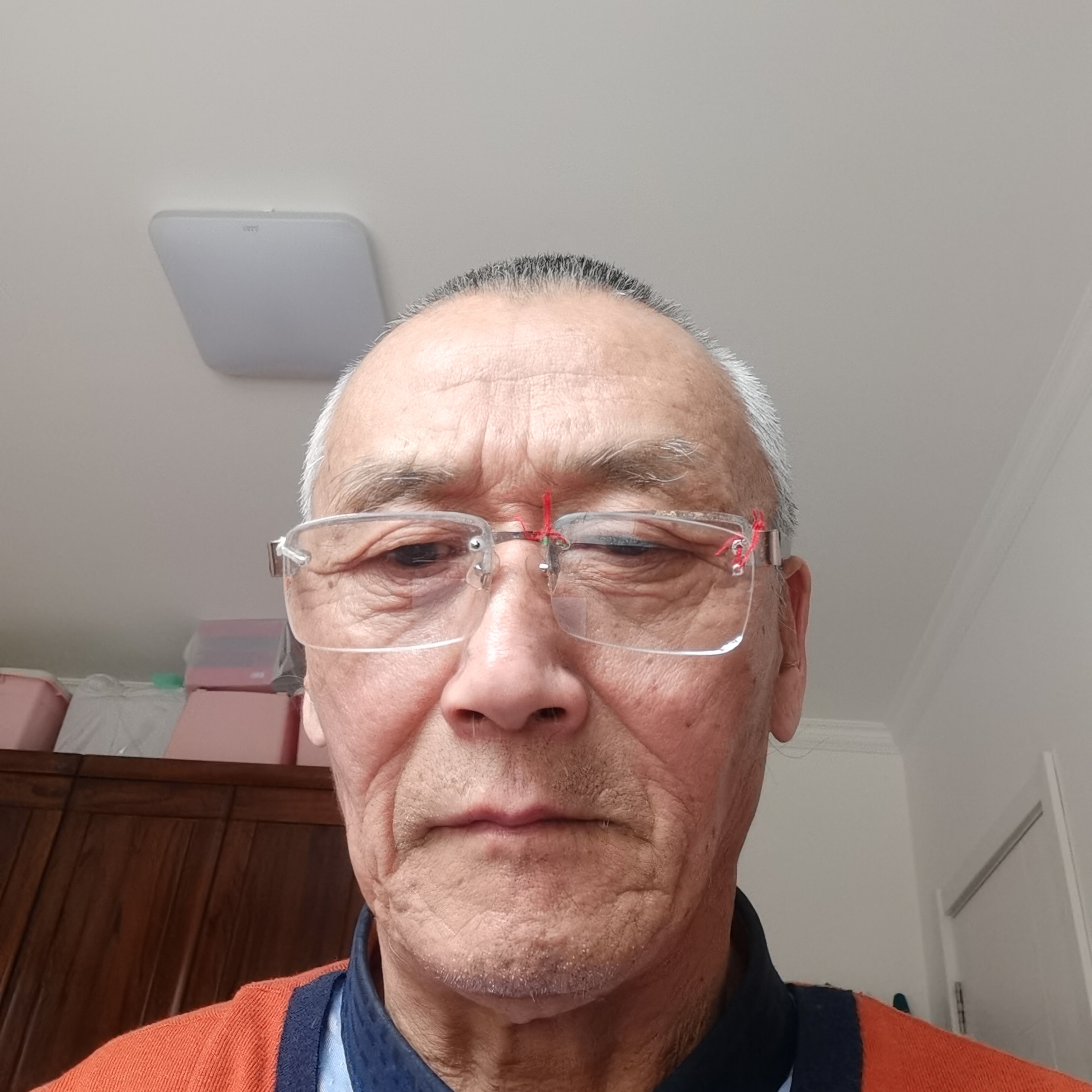 浮波精明地主的照片