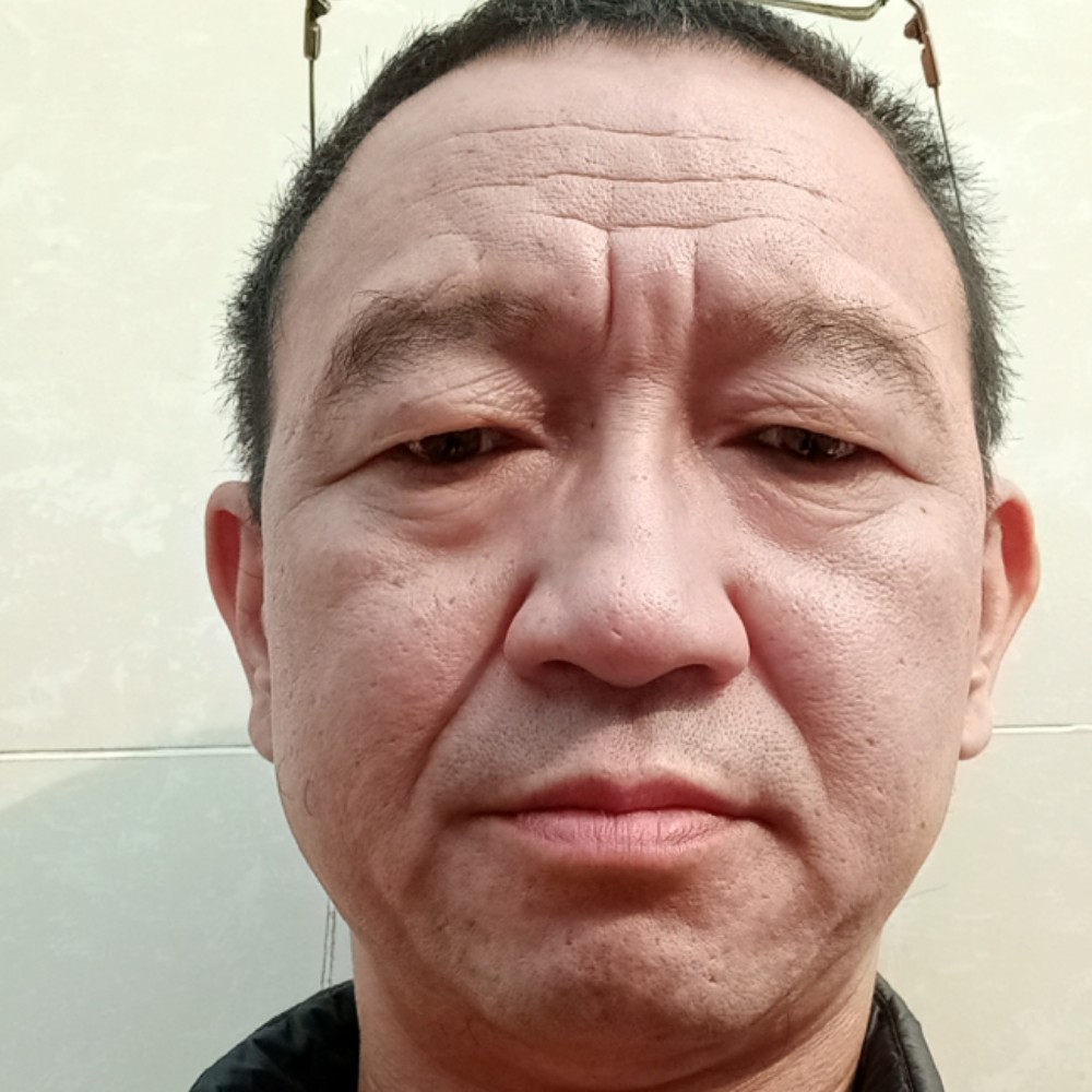 悲凉回首星月的照片
