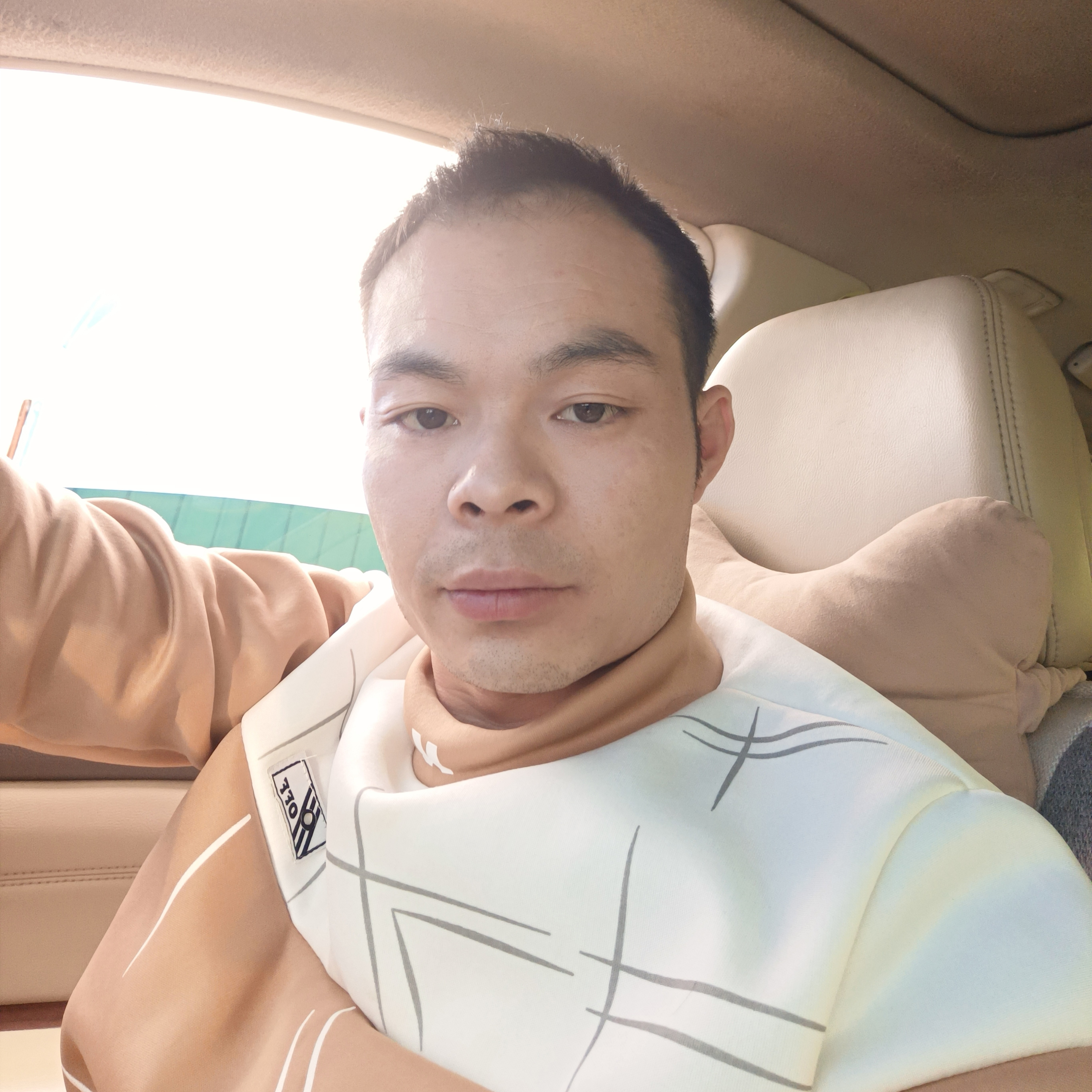 发带虚心的照片