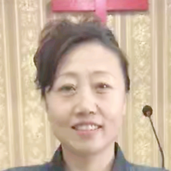 lm幸福的女人的照片