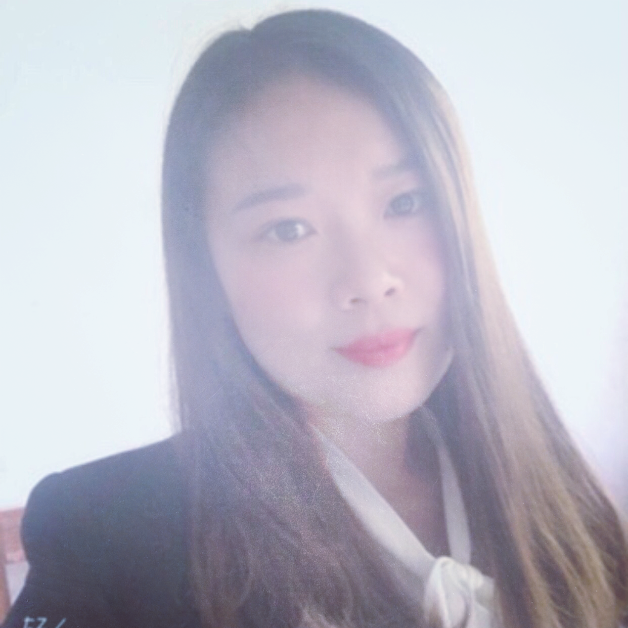绚烂犀牛K金牛女的照片