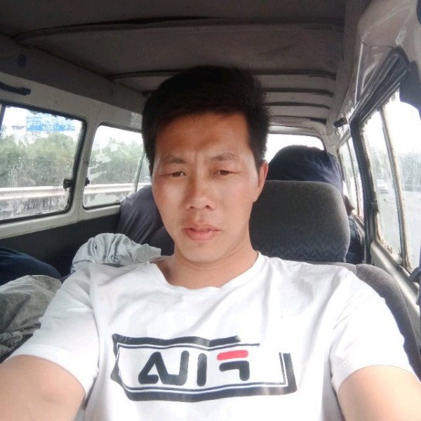 饿狼2的照片