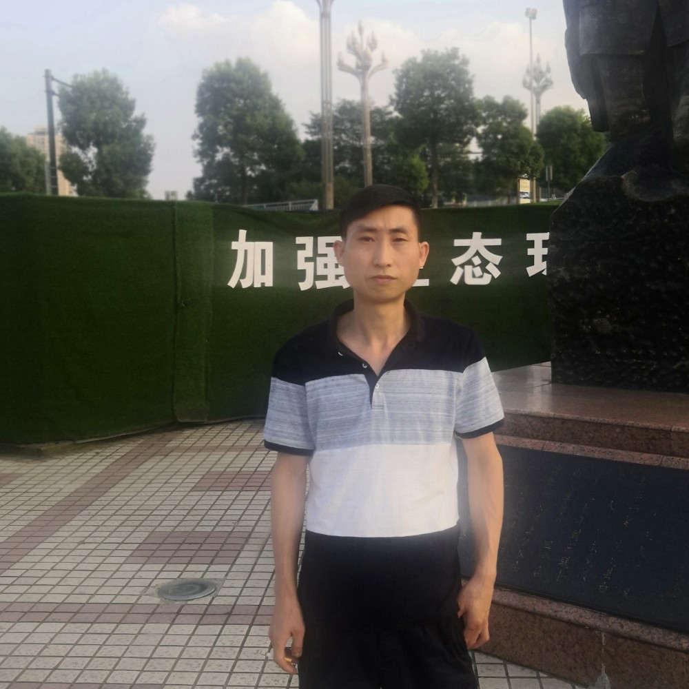 蓝天請勤恳的照片