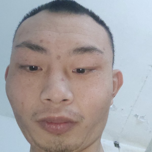 卿柒七的照片