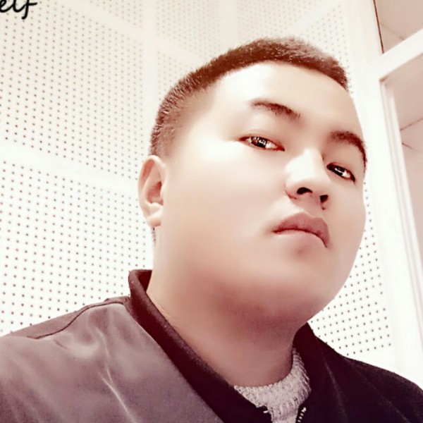 鹄鹄帅的照片