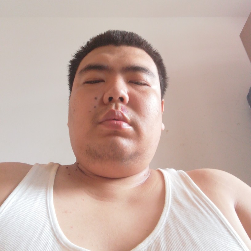 羽裳爱整齐的照片
