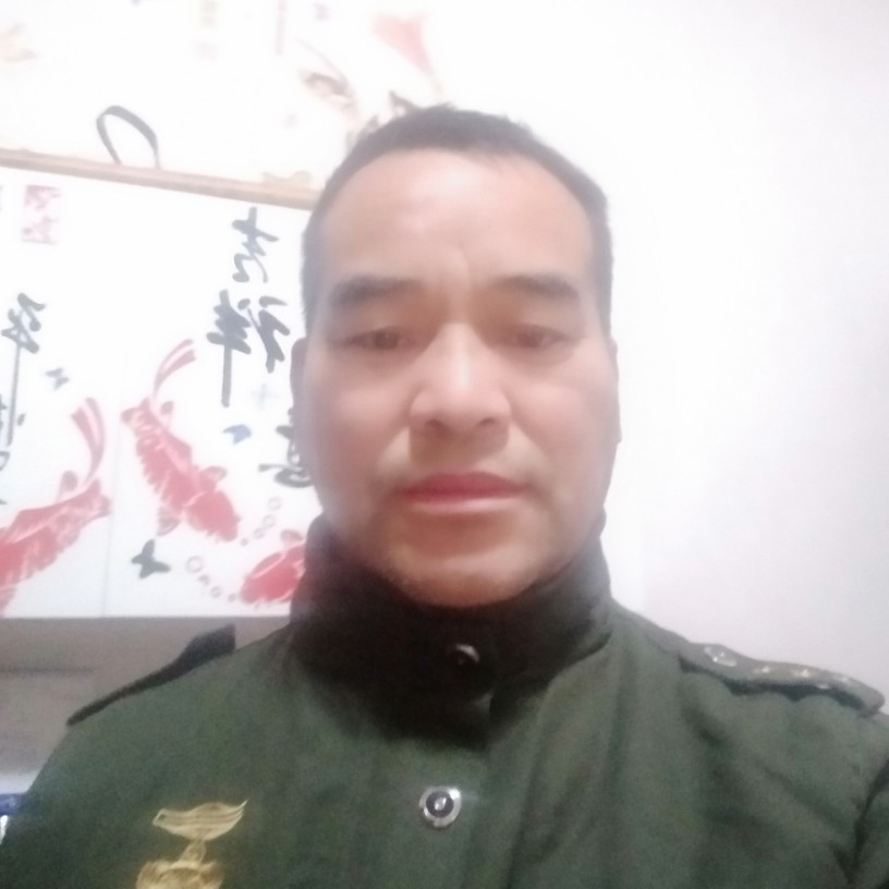 光亮给钢铁侠的照片