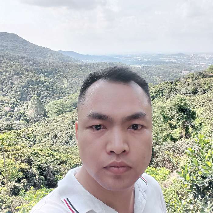 卢金吾的照片