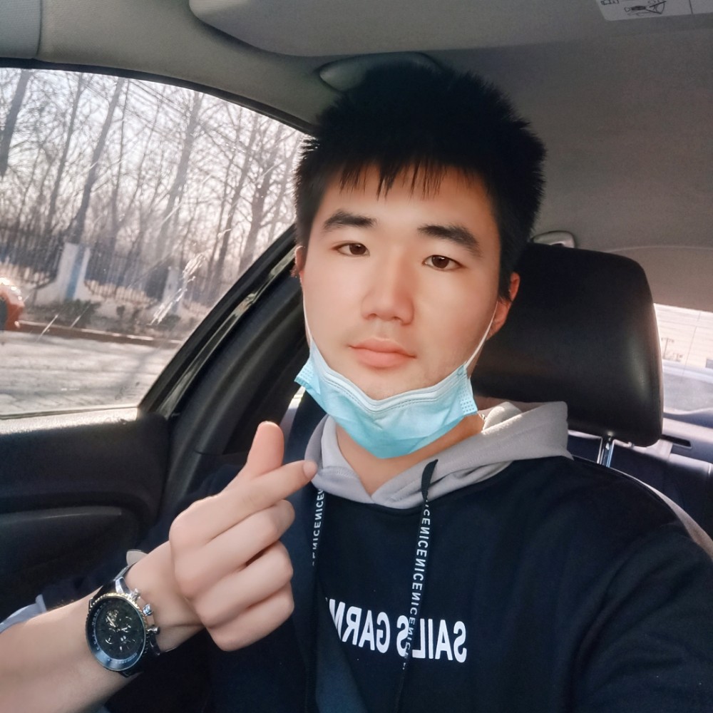 百里无颜的照片