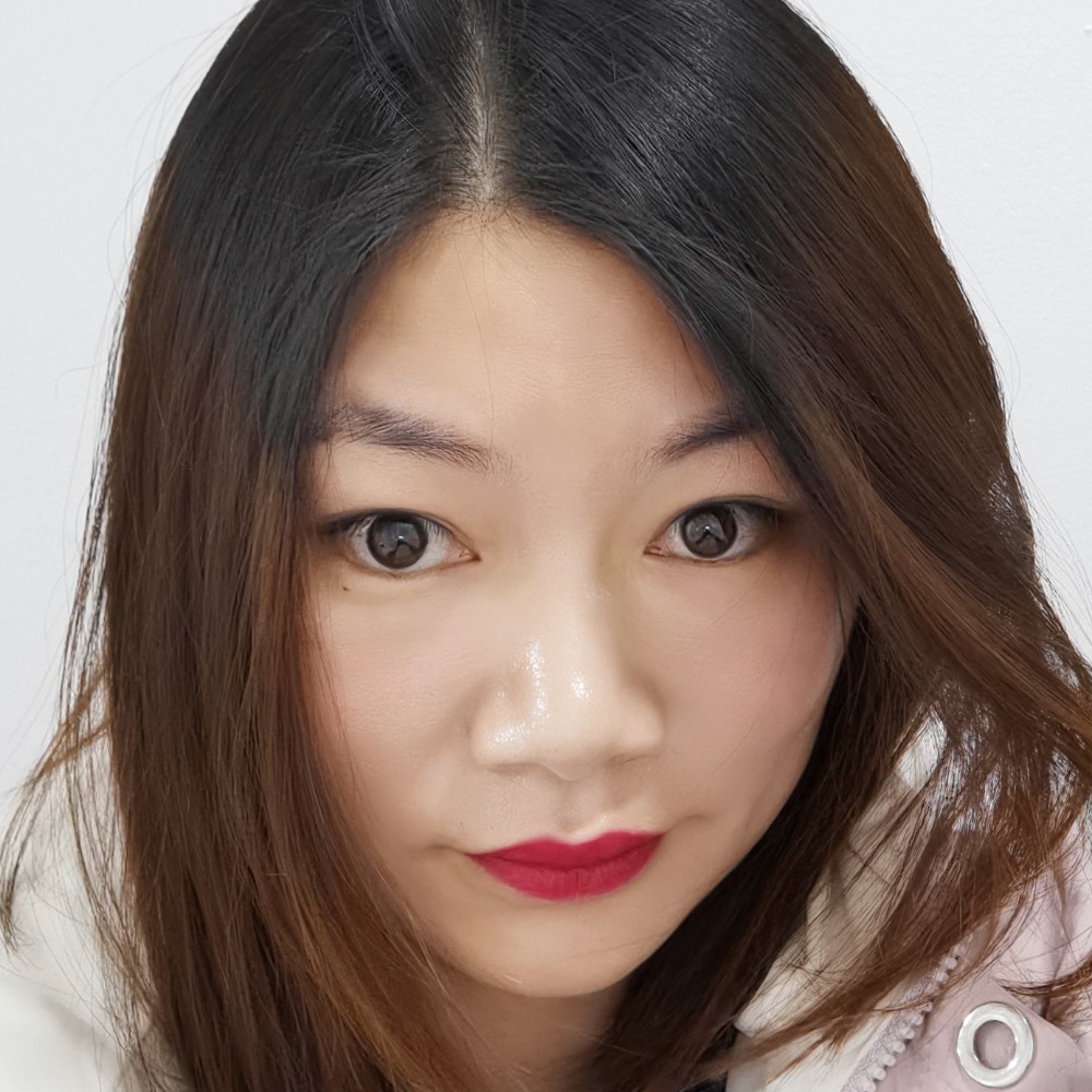 人海里相依的照片