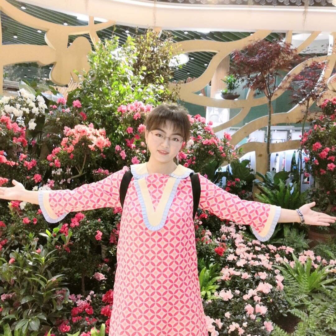 爱笑叶子的照片