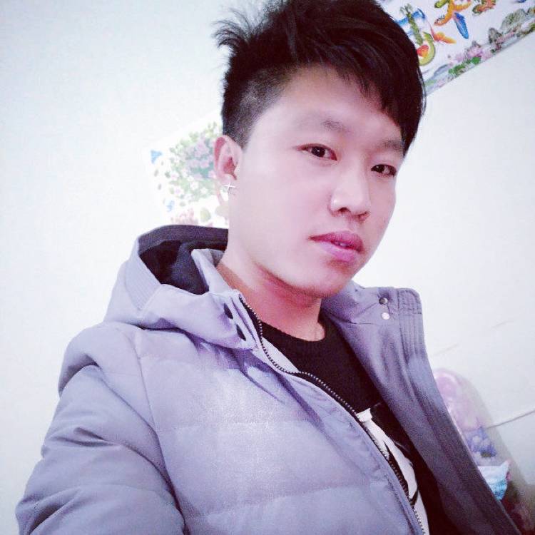 单纯打白开水的照片